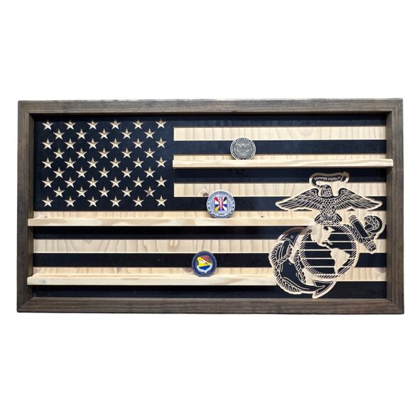 Custom Wooden U.S.‎ Marine Corps Flag Challenge Coin Display Holder - Picture 1 of 3